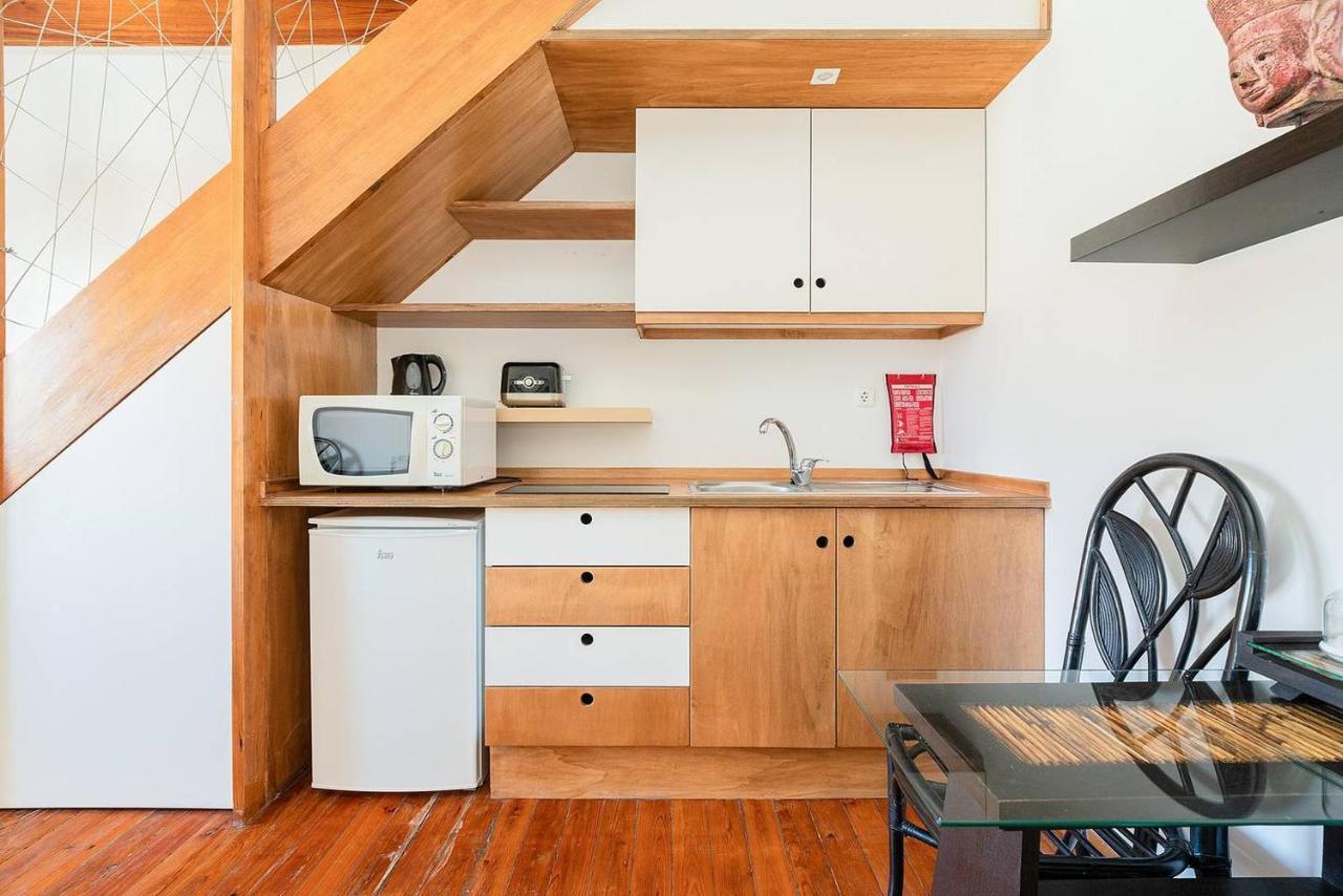 Renovated Apartments In Central Лиссабон Экстерьер фото